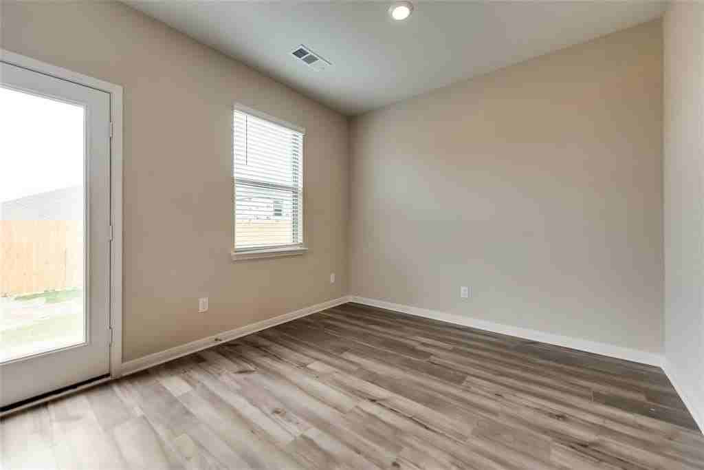 291 Wandering Stream Way - Photo 6 of 22