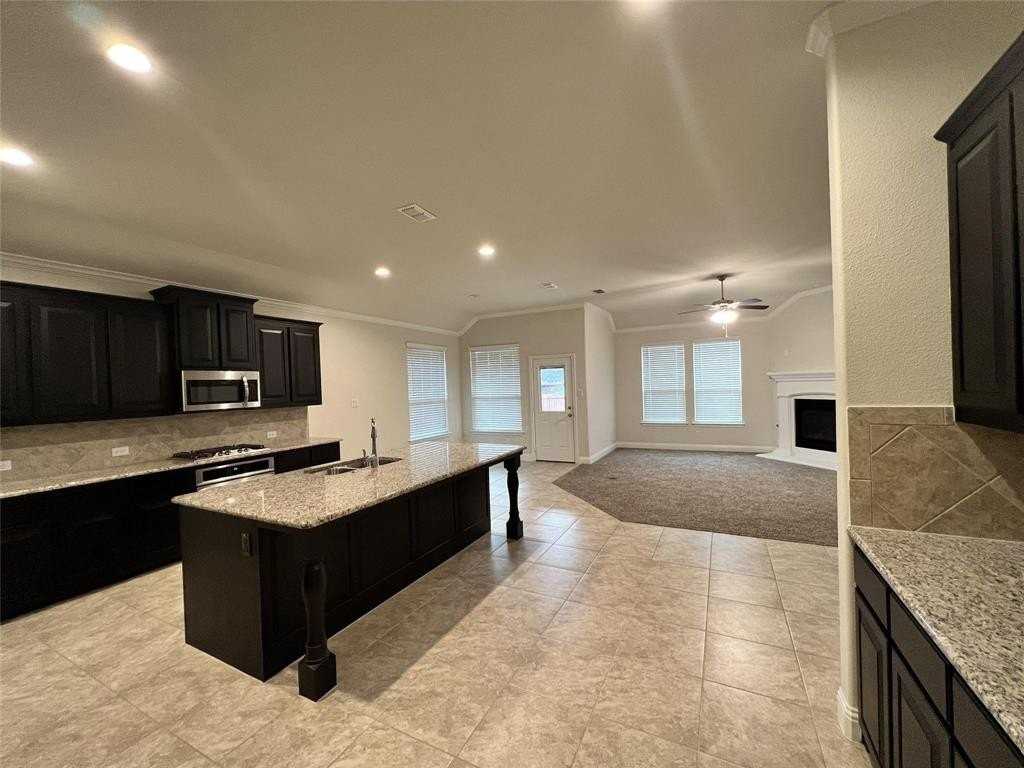 14845 Complacent Way - Photo 3 of 20