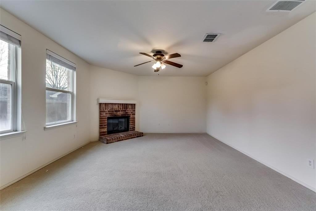 9814 Tucker Ln - Photo 6 of 18