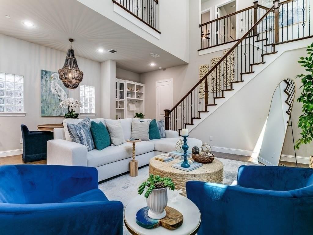 4864 Isleworth Dr - Photo 7 of 29