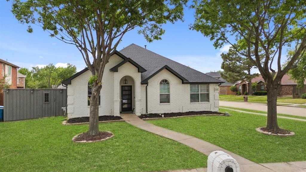 7309 Eton Dr - Photo 2 of 27