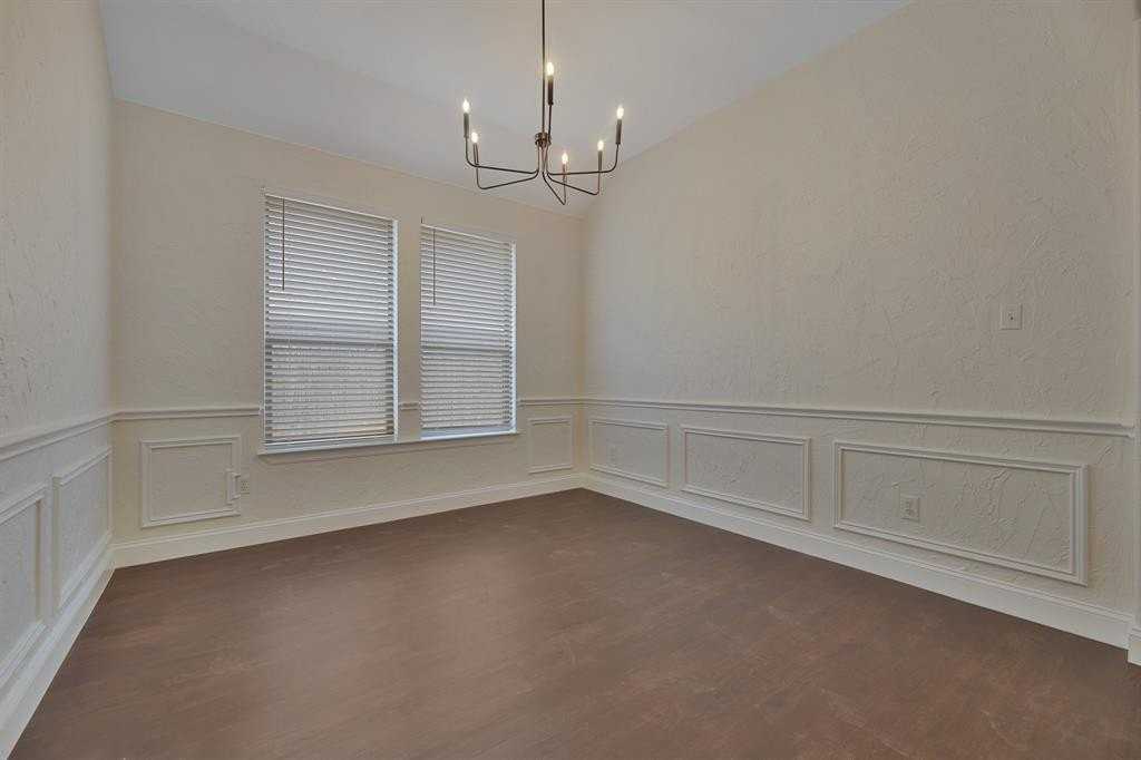 5828 Caballo St - Photo 4 of 35