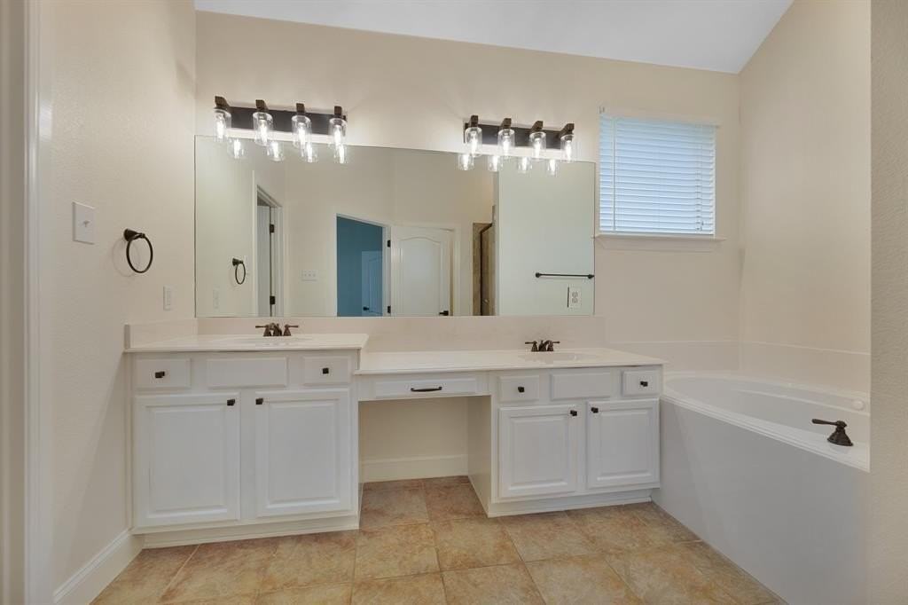 5828 Caballo St - Photo 7 of 35