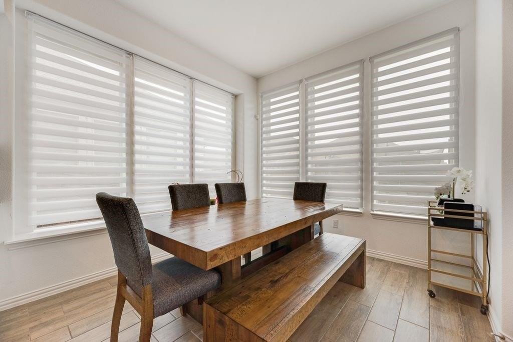 5126 Bancroft Dr - Photo 6 of 39