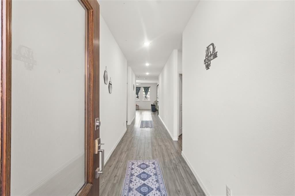 3505 Riverside Dr - Photo 3 of 25