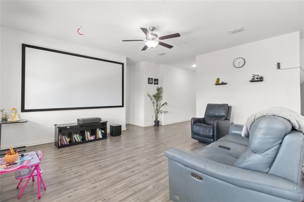 3505 Riverside Dr - Photo 5 of 25