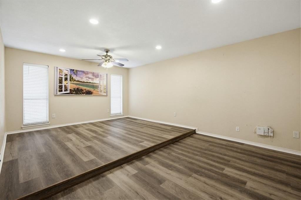 2127 Tampico Dr - Photo 5 of 12