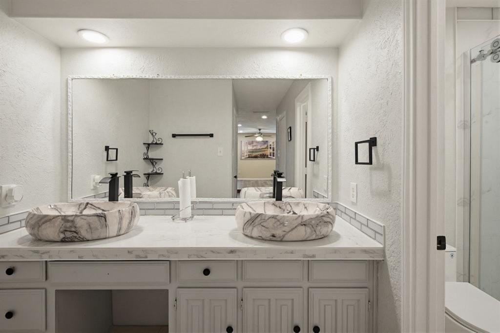 2127 Tampico Dr - Photo 7 of 12