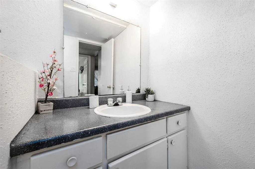 4300 S Shaver St #73 - Photo 6 of 8