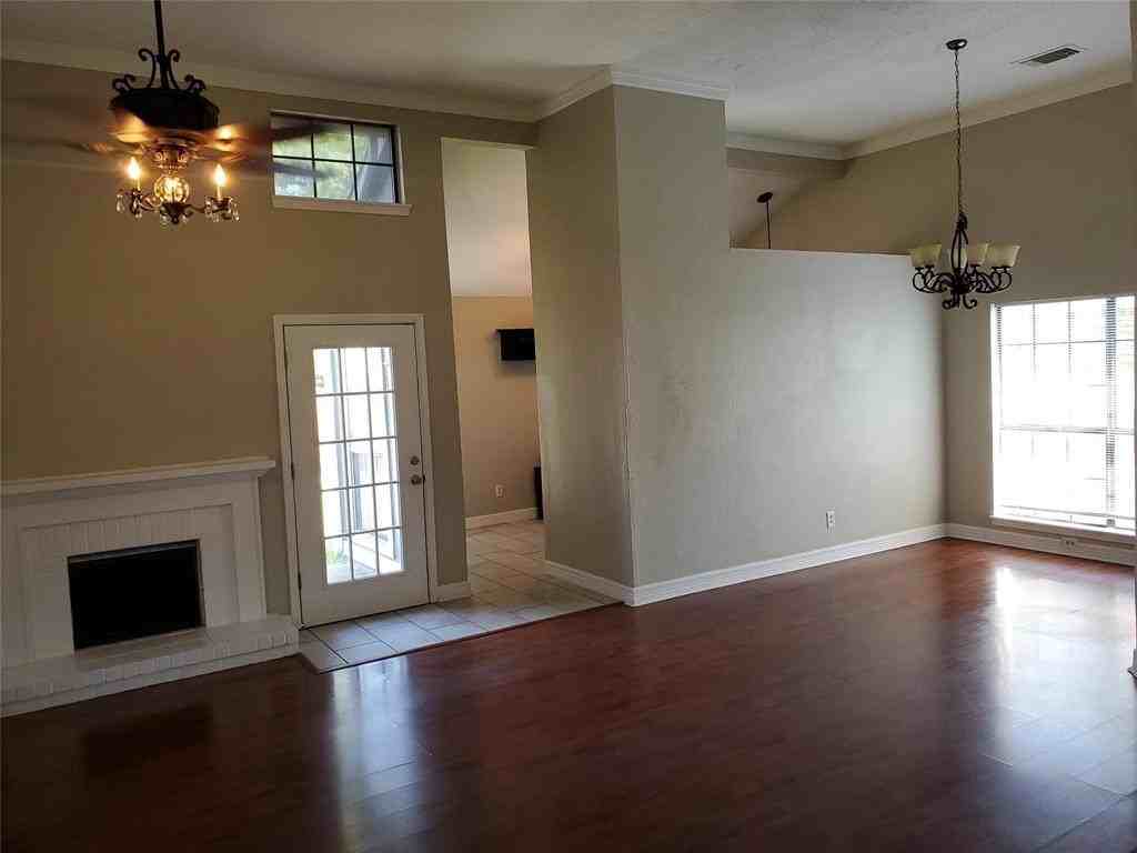 904 Rocky Creek Ln - Photo 7 of 29