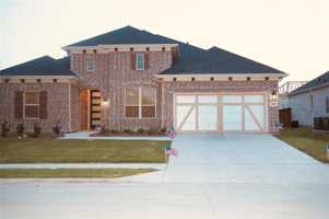 featured image of 208 Hardwood Trl