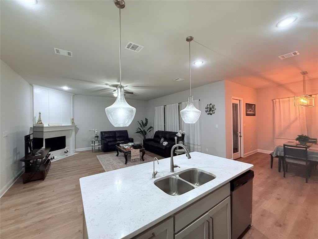 208 Hardwood Trl - Photo 6 of 25