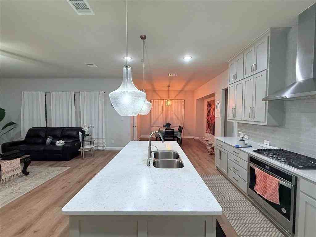 208 Hardwood Trl - Photo 7 of 25