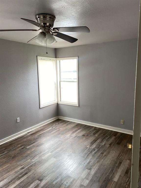 205 College Dr - Photo 5 of 10