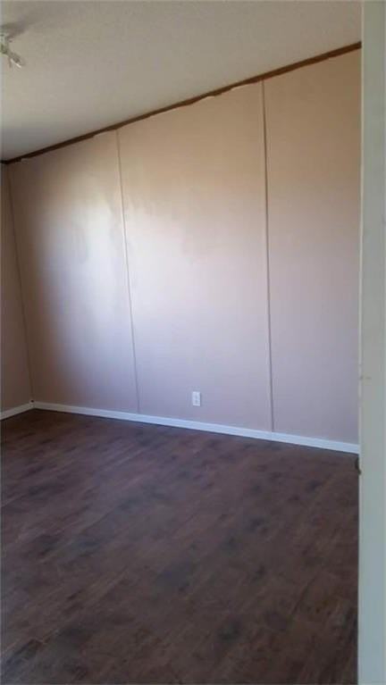 3200 Meadow Vista Cir - Photo 3 of 10