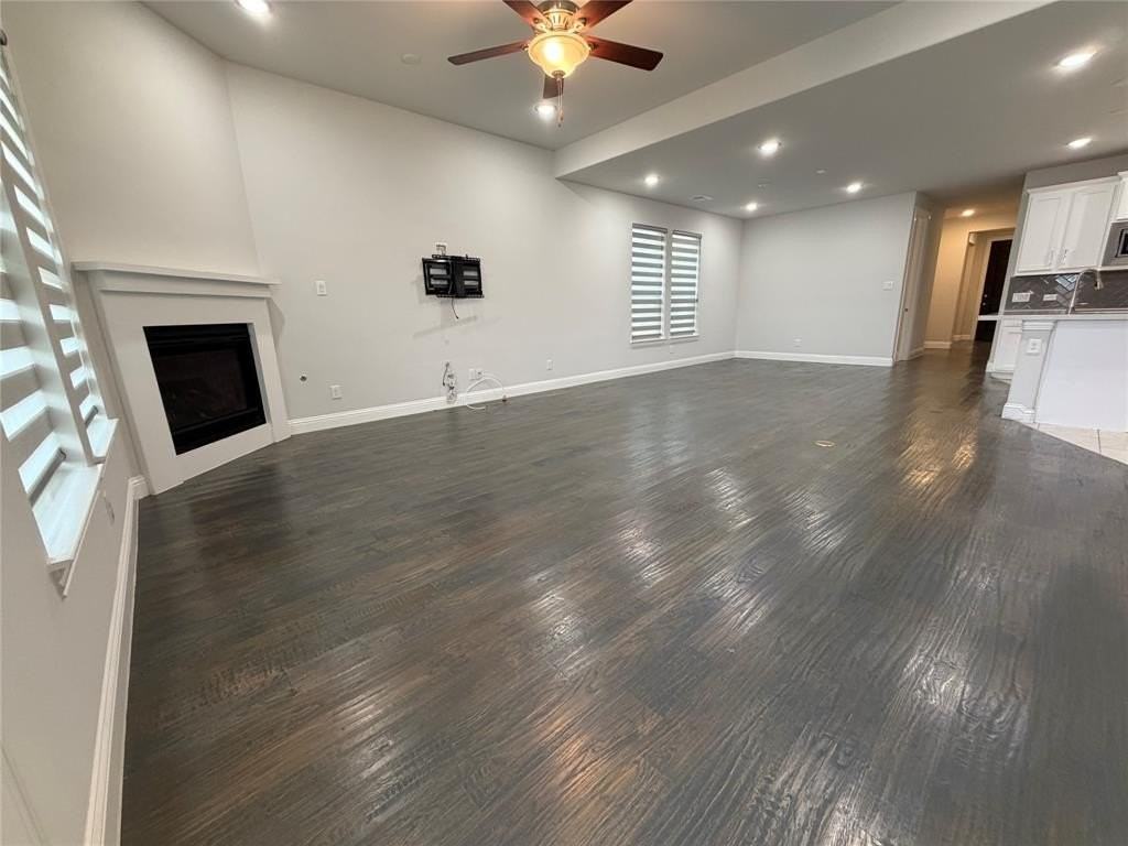 4721 Cash Dr - Photo 7 of 38