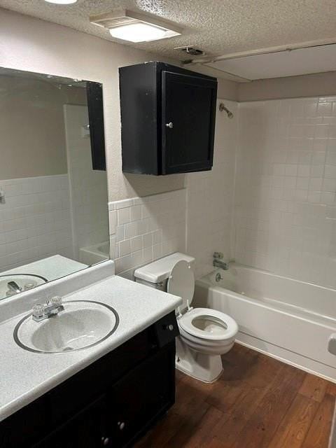 2001 Wesley Dr #A - Photo 5 of 10