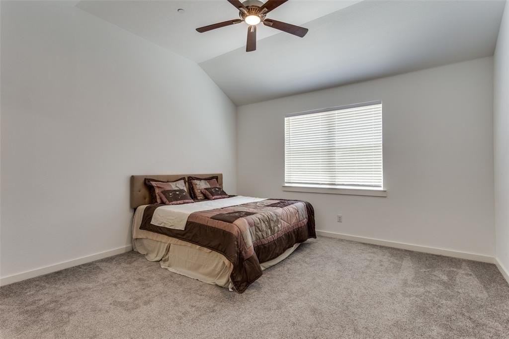 2728 Shelby Dr - Photo 6 of 12