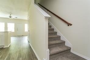 690 Union Ave #2 - Photo 3 of 12