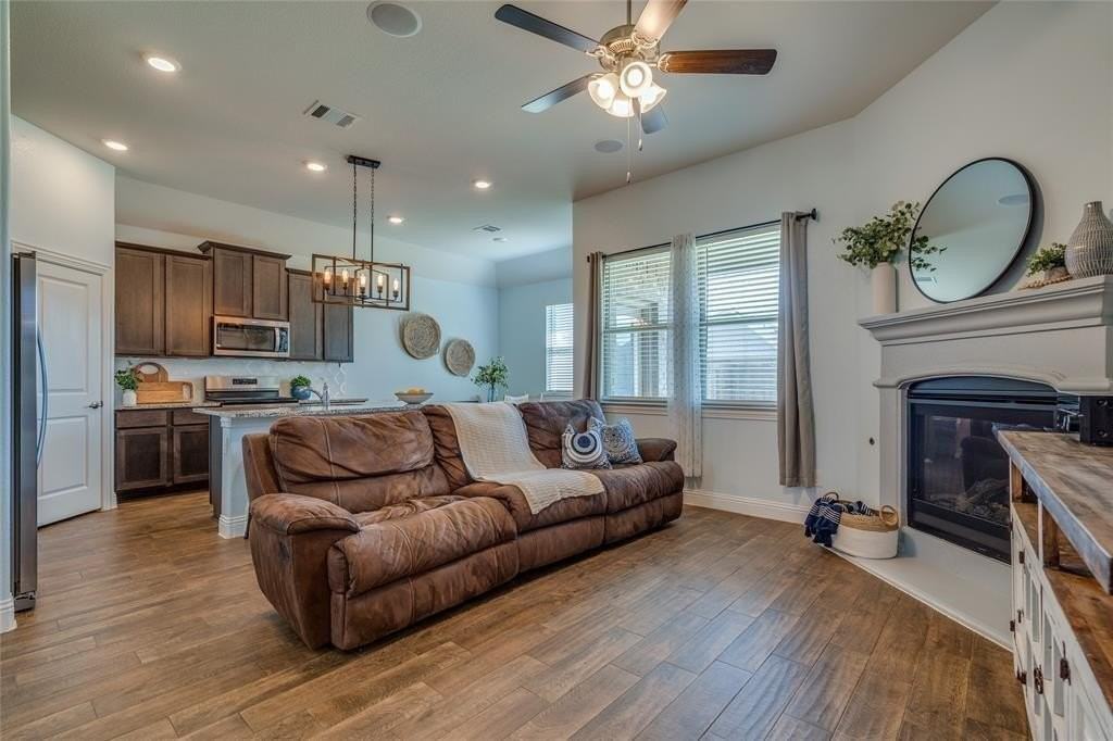 3013 Bar H Ave - Photo 3 of 20