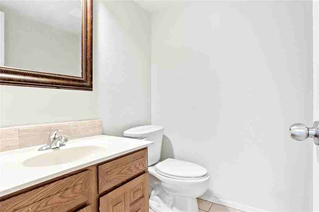 2200 Seville Ct #2202 - Photo 7 of 28
