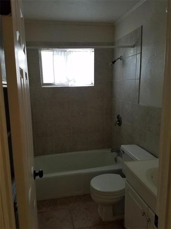 1401 W Lovers Ln - Photo 7 of 8