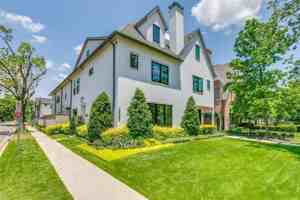 featured image of 4338 Emerson Ave