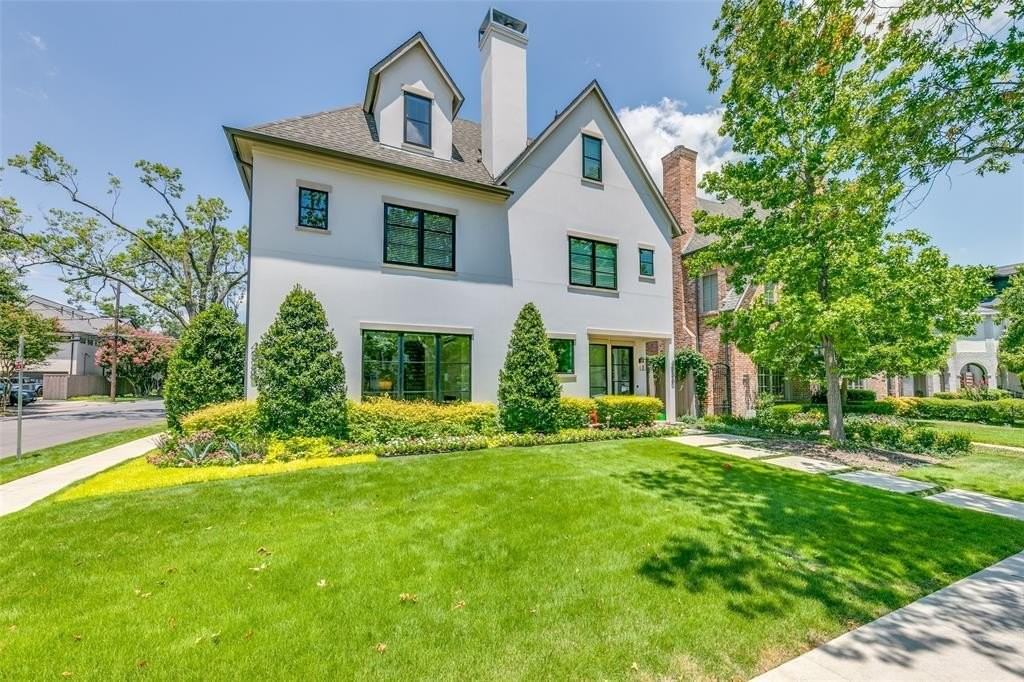 4338 Emerson Ave - Photo 2 of 40