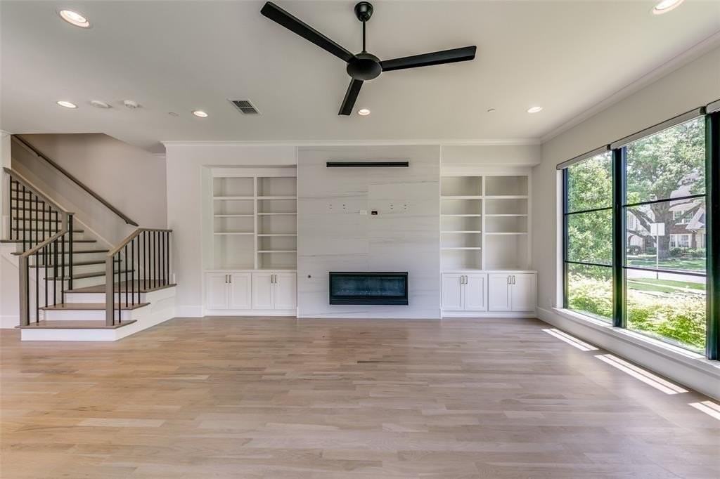 4338 Emerson Ave - Photo 5 of 40