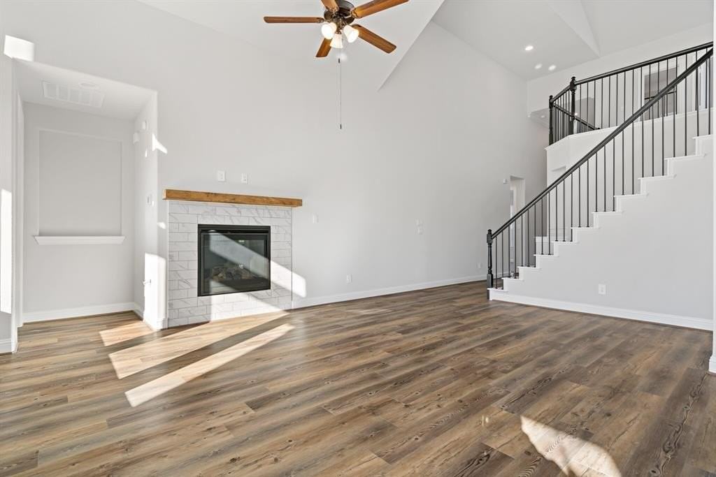 124 Spanish Bluebell Dr - Photo 7 of 39