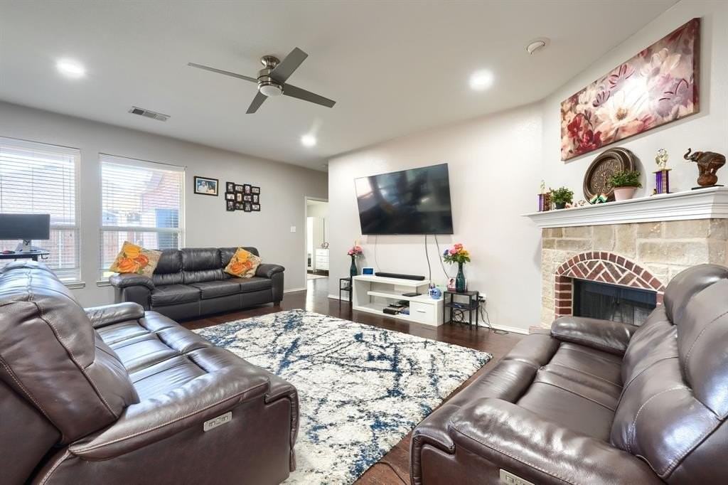 616 Smokebrush St - Photo 7 of 28