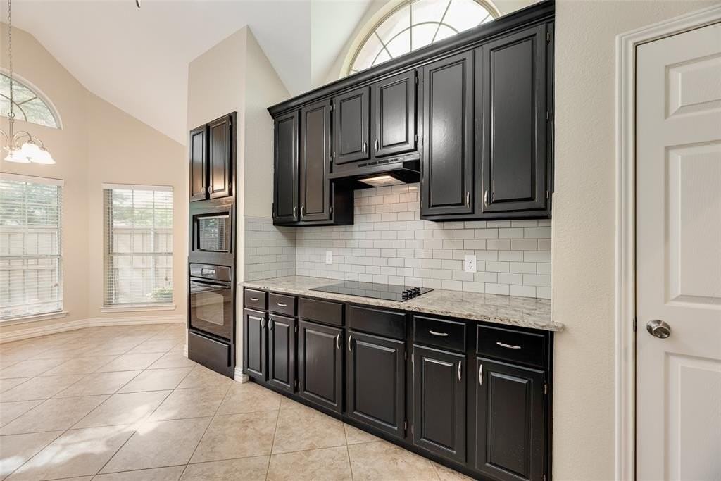 800 Harvest Dr - Photo 7 of 20