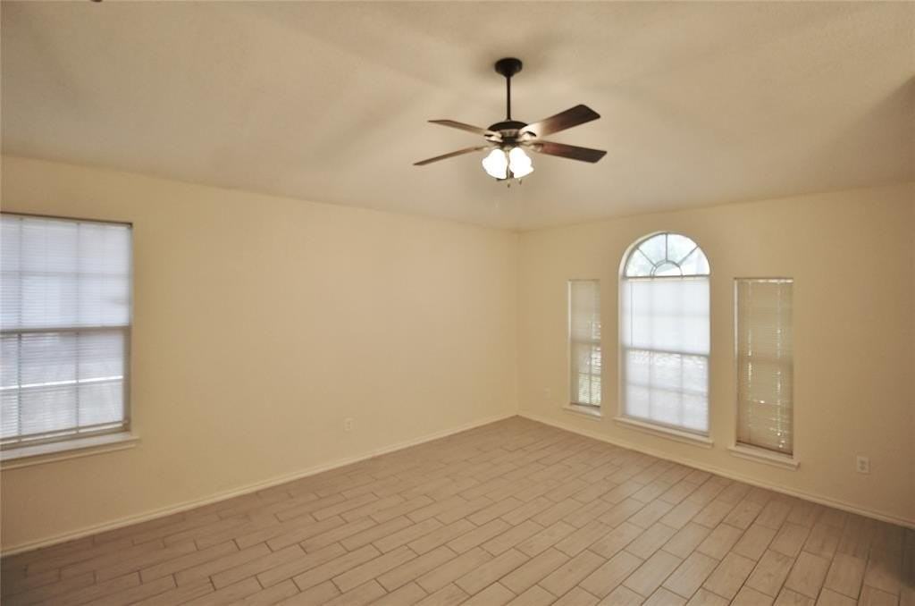 609 Blueberry Hill Ln - Photo 2 of 20