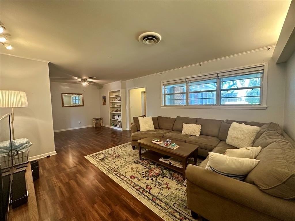 2011 Audubon Pl - Photo 5 of 16