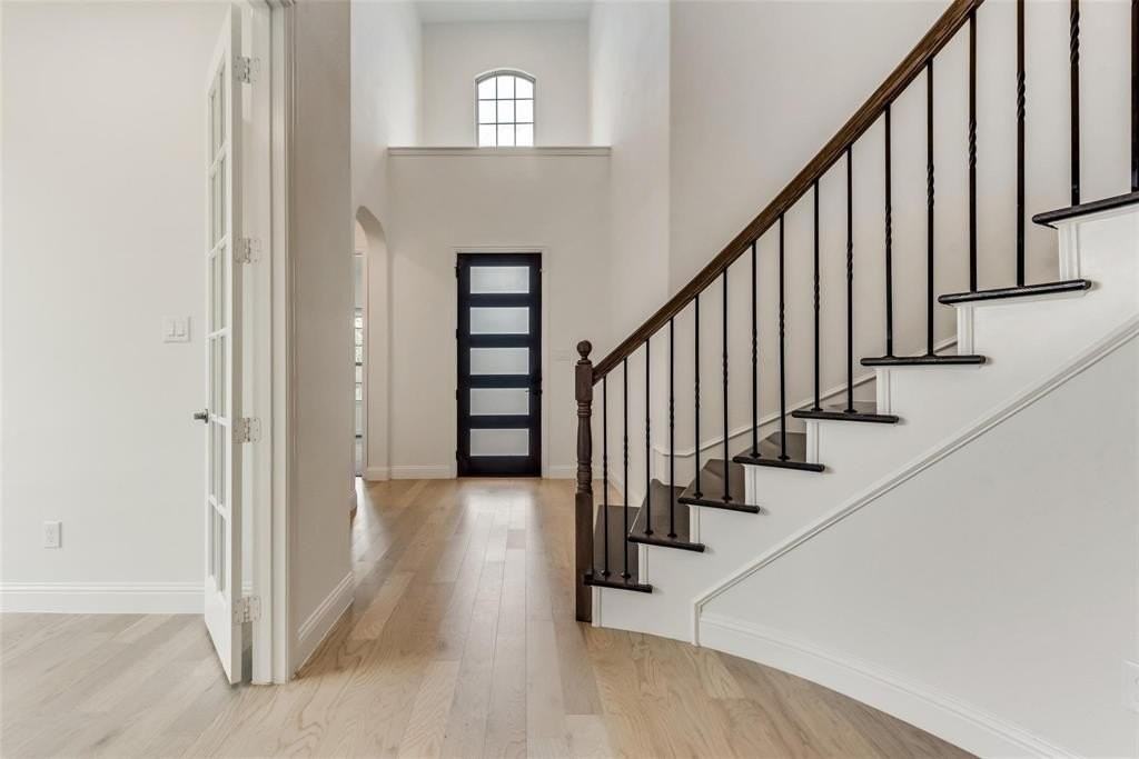 4601 Parkridge Dr - Photo 6 of 31