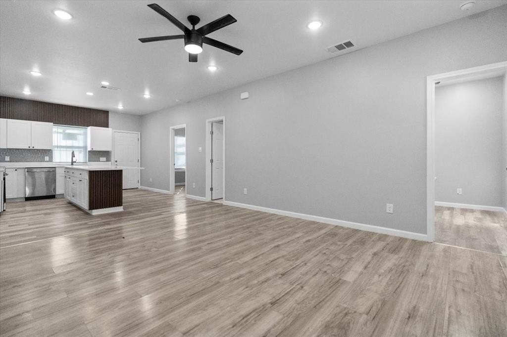 3512 Hamilton Ave - Photo 5 of 21