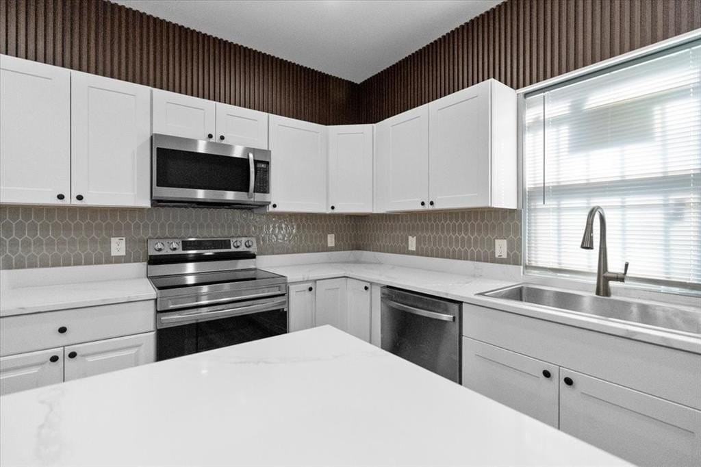 3512 Hamilton Ave - Photo 6 of 21