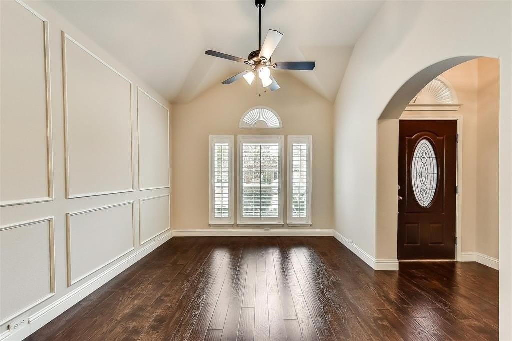 34 Painted Rock Ct - Photo 3 of 24