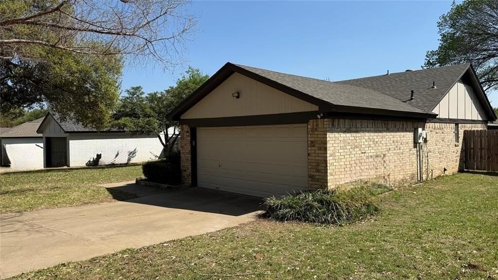 2961 Cripple Creek Trl - Photo 3 of 19
