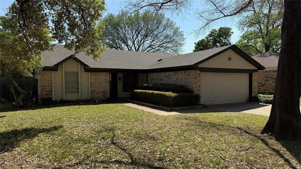 2961 Cripple Creek Trl - Photo 4 of 19