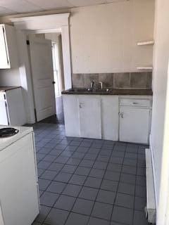 10 5th SE St #1 - Photo 3 of 6