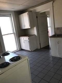 10 5th SE St #1 - Photo 4 of 6