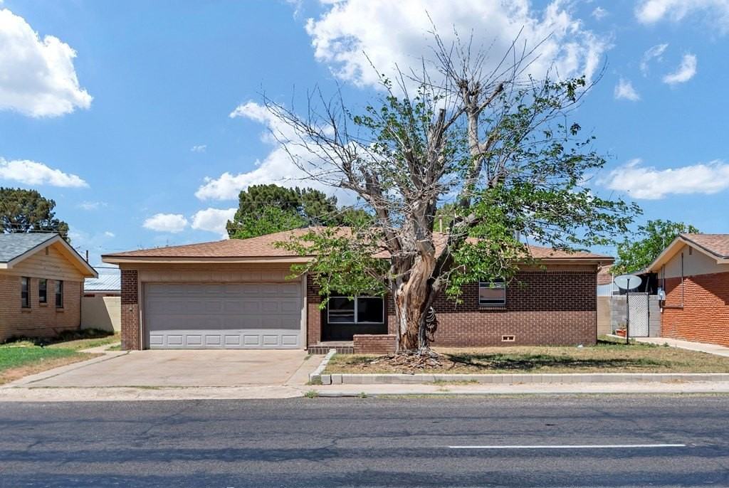 1311 E 52nd St Unit 1 - Photo 2 of 18