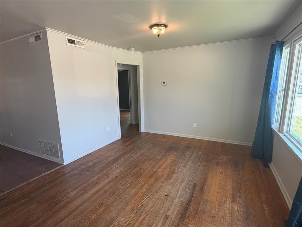 3929 Nw 32nd St - Photo 5 of 34