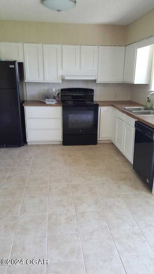 218 W Maverick St - Photo 2 of 4