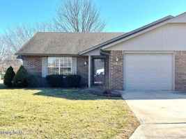 featured image of 3325 Poplar Ct