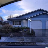 featured image of 818 E Washington Pl