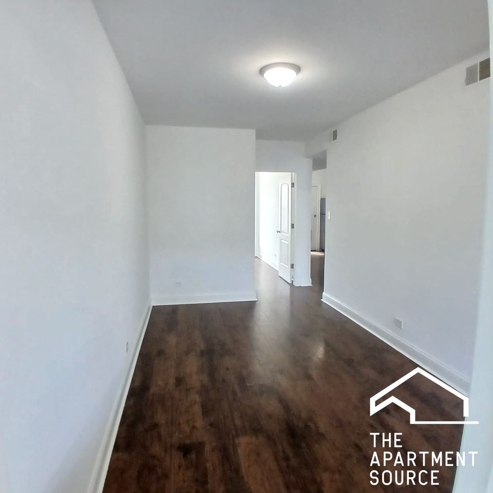 4810 W Armitage Ave #2R - Photo 3 of 11