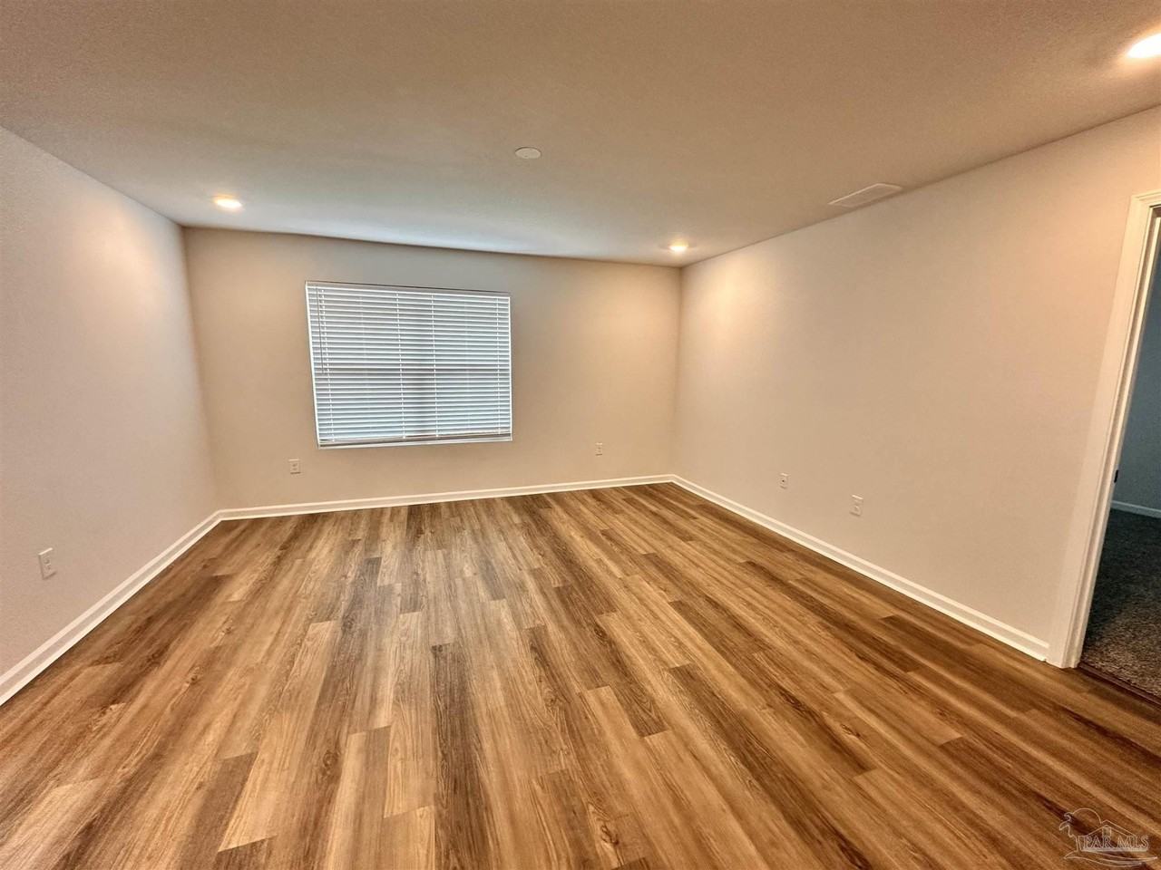 6081 Secretariat Way - Photo 6 of 21