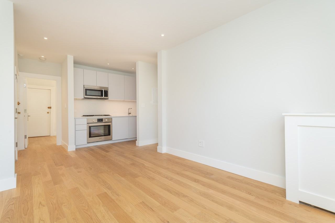 4 Elko St #3 - Photo 6 of 12